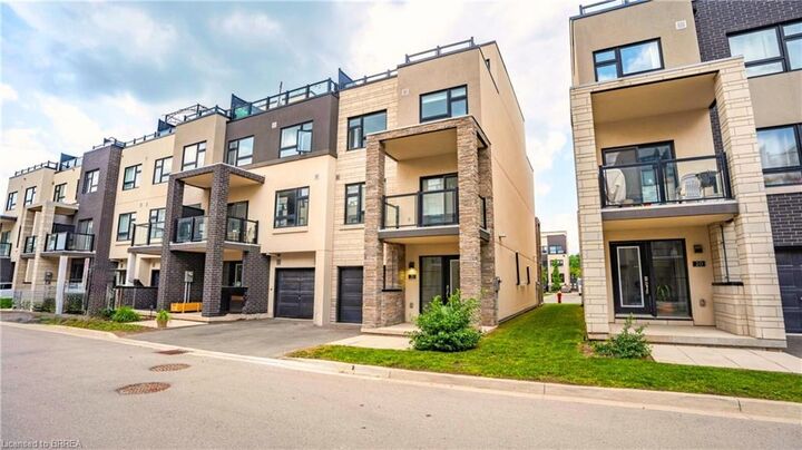 Property Photo: 1121 Cooke Boulevard 21 ON L7T 0C3