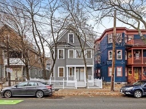 Property Photo:  17 Cameron Avenue 17  MA 02410 