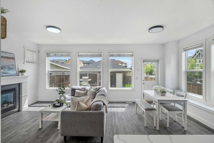 Property Photo: 181 Williamstown Close NW AB T4B 0X9