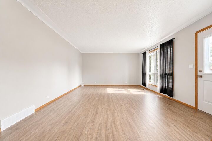 Property Photo: 5716 53 Street AB T1G 1W5
