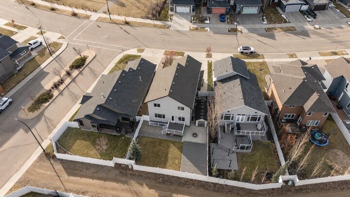 Property Photo: 205 Van Slyke Way AB T4R 0N7