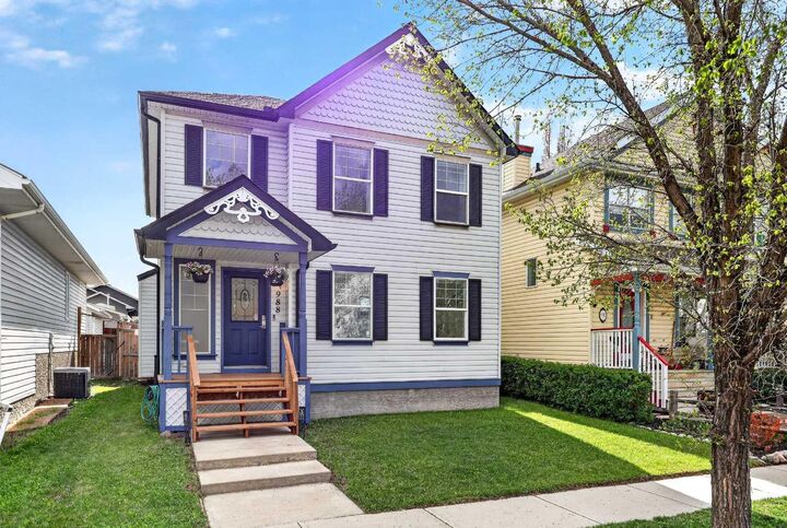 Property Photo:  988 Prestwick Circle SE  AB T2Z 3X7 