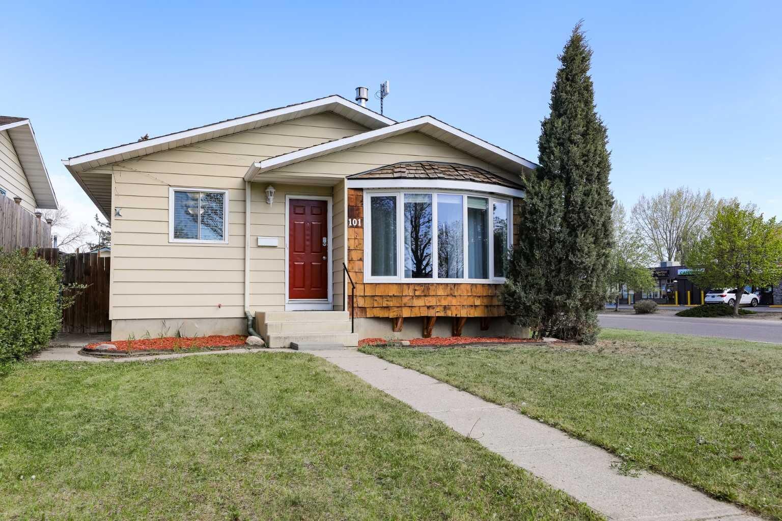Property Photo: 101 Temple Boulevard W AB T1K 5K1