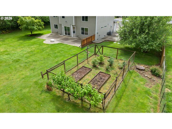Property Photo:  1005 NE 277th Ave  WA 98607 