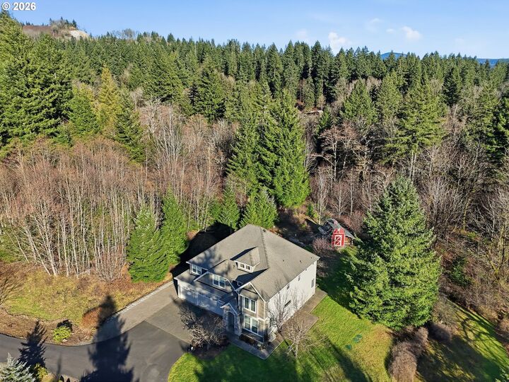 Property Photo:  11 Thompson Dr  WA 98671 