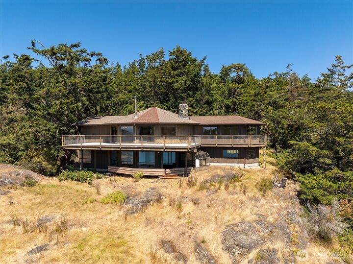 Property Photo: 189 Calle Aguila WA 98261