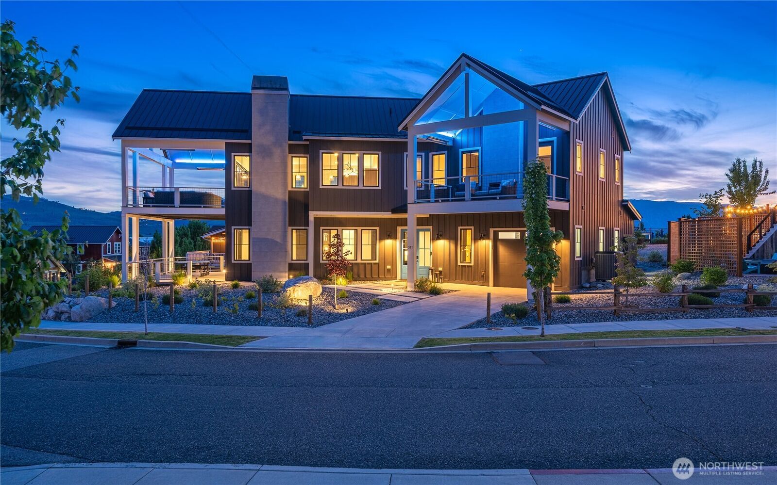 Property Photo:  391  Porcupine Lane  WA 98816 