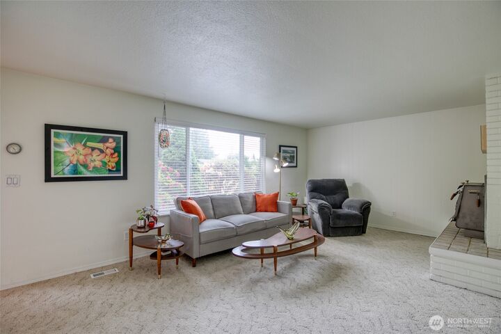 Property Photo: 611 N 6th Street WA 98563