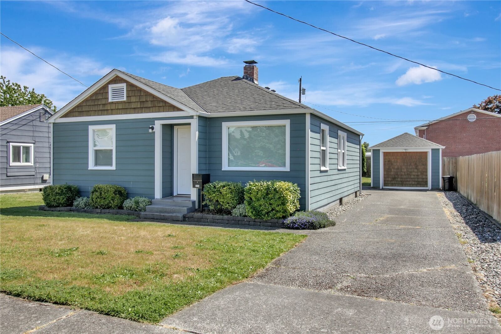 Property Photo:  1608  9th Street  WA 98270 
