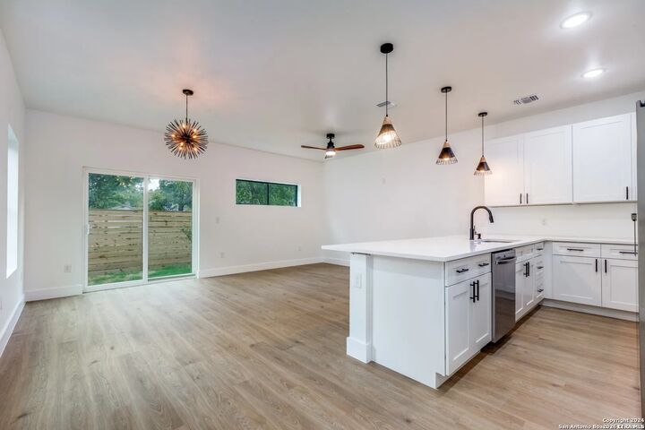 Property Photo:  531 Essex 202  TX 78210 