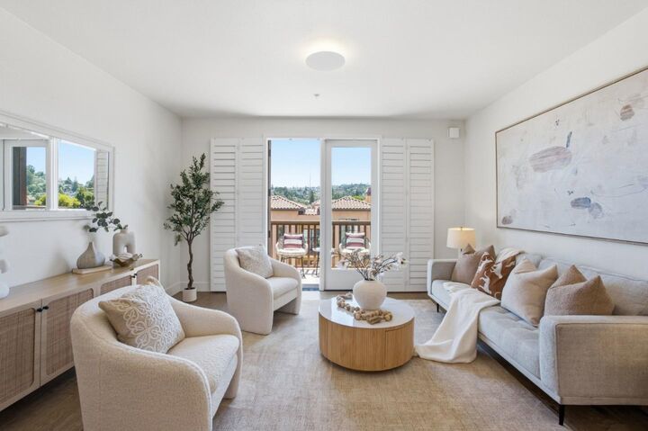 Property Photo:  657 Walnut Street 537  CA 94070 