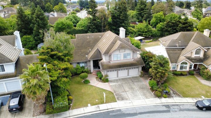 Property Photo:  1814 Kern Loop  CA 94539 