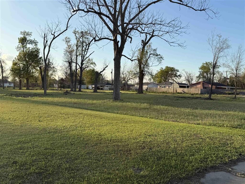 Property Photo:  Tbd Lot 10 Adams Street  LA 70601 