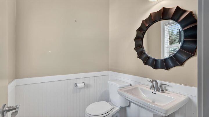Property Photo:  1319 S Bettman Rd  WA 99212 