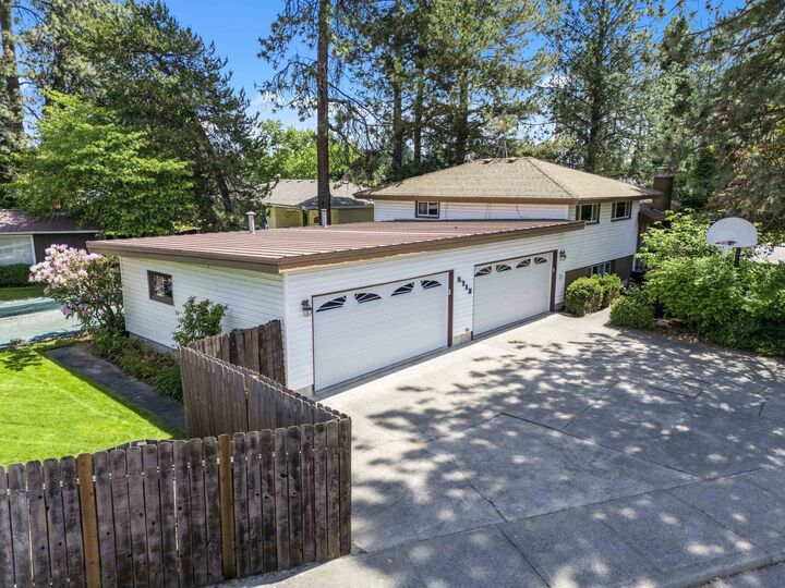Property Photo: 6712 N Fleming St WA 99208
