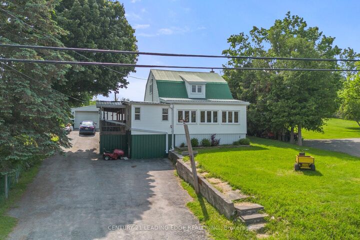 Property Photo: 3094 Lakefield Road ON K9J 6X5