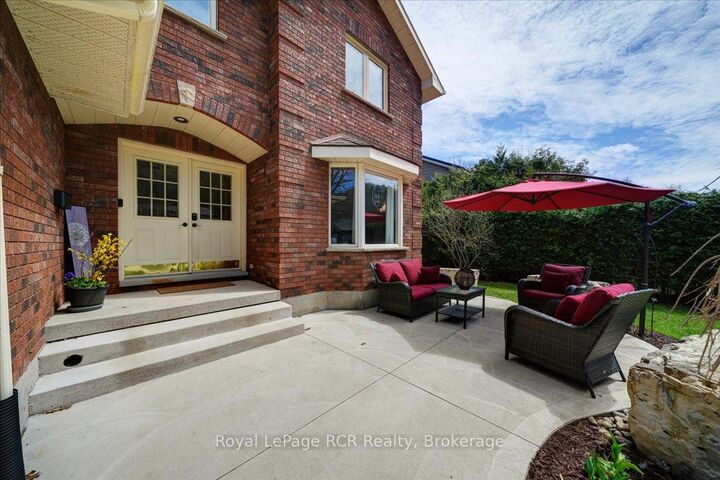 303 6th Avenue W — photo 1