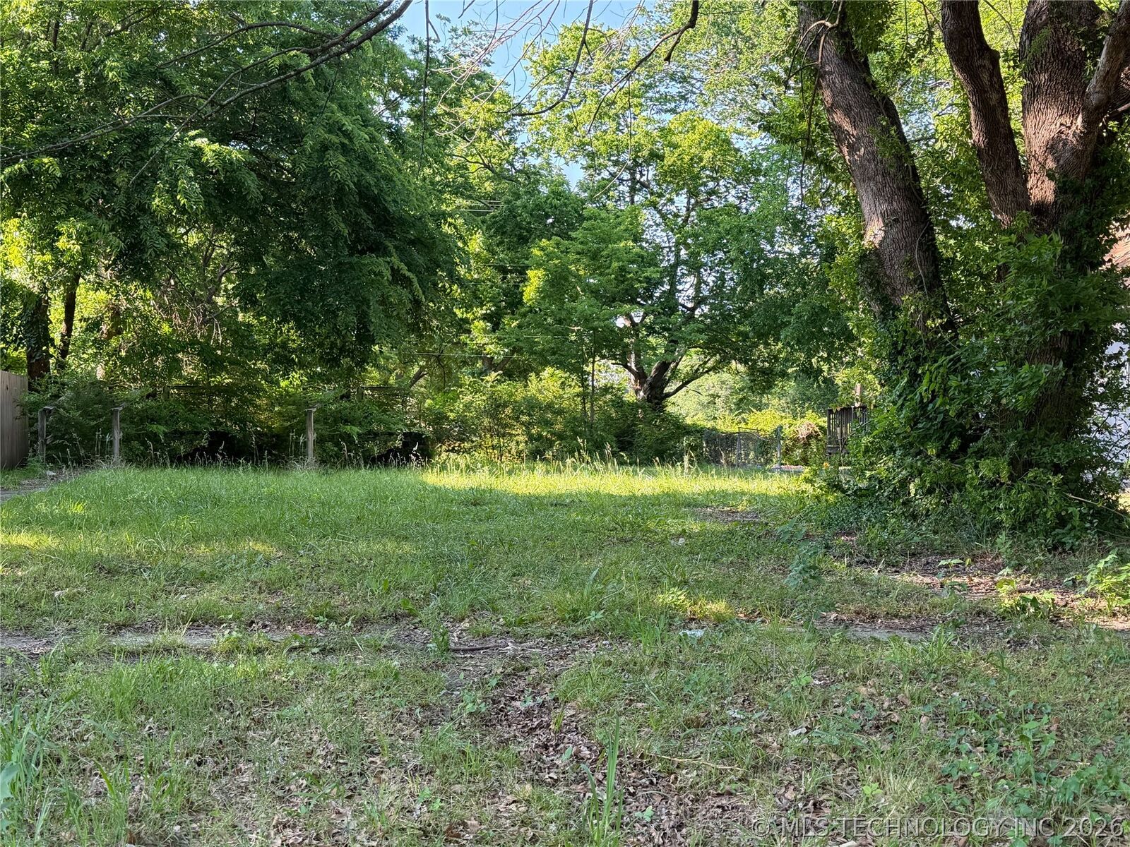 Property Photo:  2028 Court Street  OK 74401 