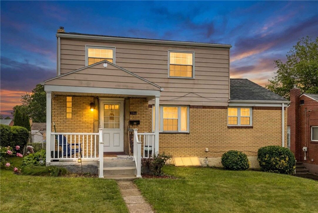 Property Photo:  390 Roosevelt Avenue  PA 15136 