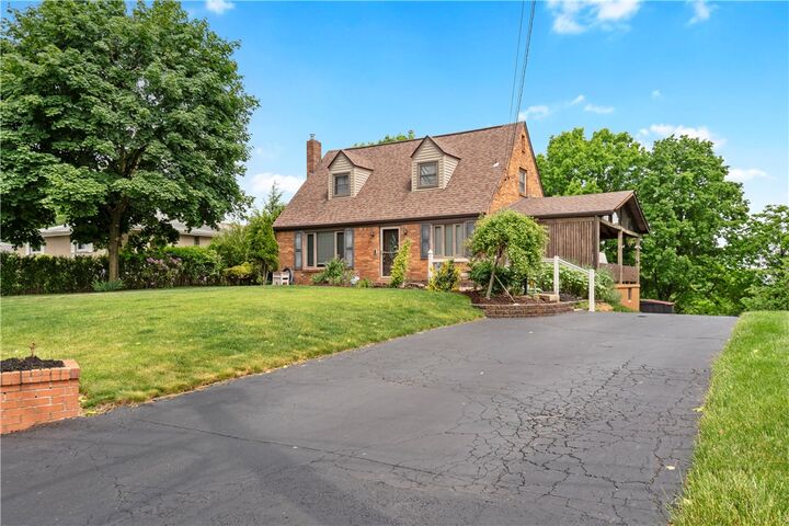 Property Photo:  120 Firwood Dr  PA 15017 