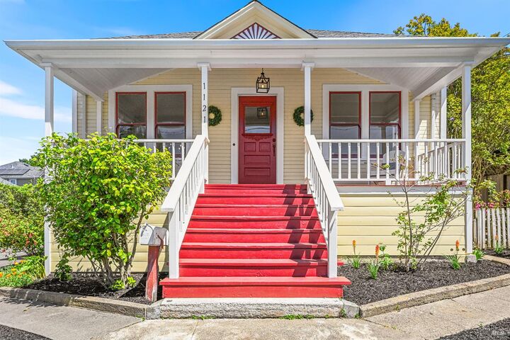 Property Photo: 1121 F Street CA 94952