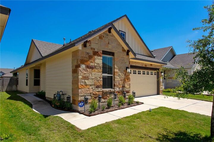 Property Photo: 817 Mineral Wells Lane TX 77845