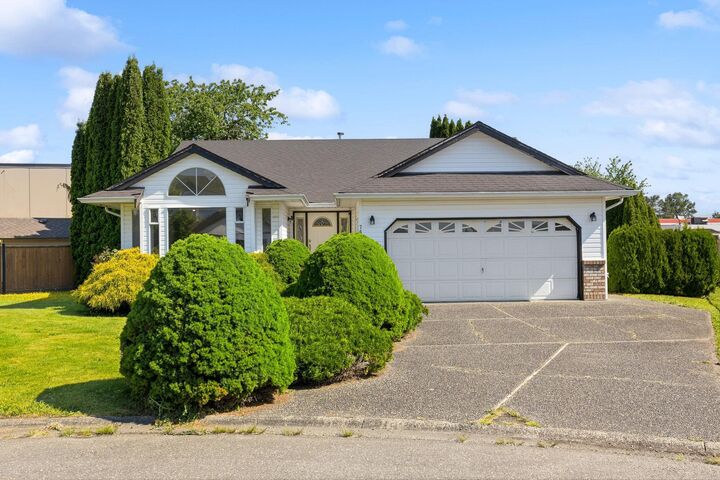 Property Photo: 7660 Sapphire Drive BC V2R 3A7
