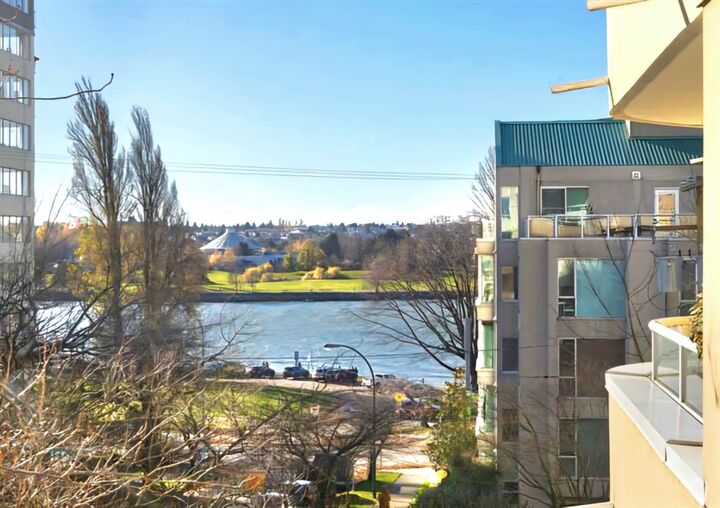 Property Photo:  1406 Harwood Street 302  BC V6G 1X5 