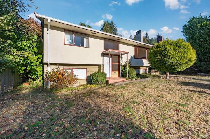 332 Laurentian Crescent — photo 1