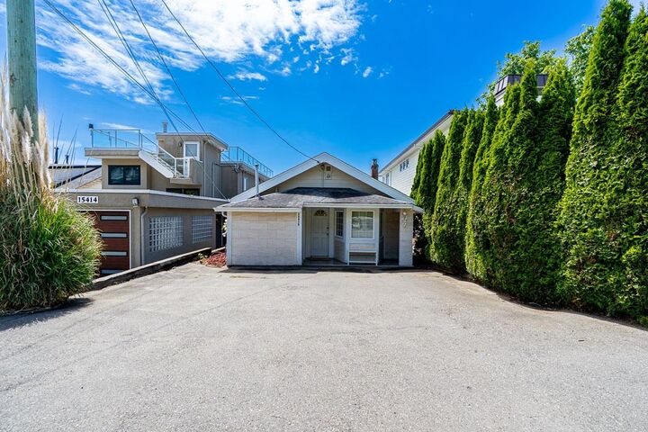 Property Photo: 15410 Victoria Avenue BC V4B 1H3