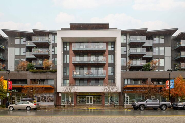 Property Photo: 37881 Cleveland Avenue 302 BC V8B 0Z7
