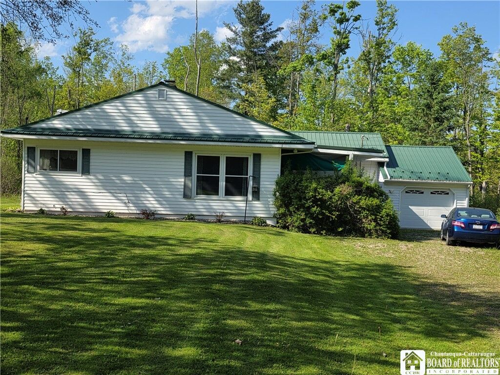 Property Photo:  5016 Stoneledge Road  NY 14710 