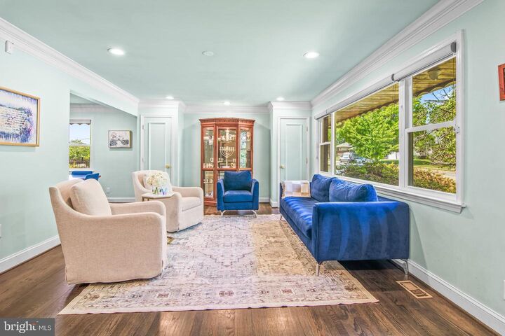 Property Photo:  6308 Ivymount Road  MD 21209 