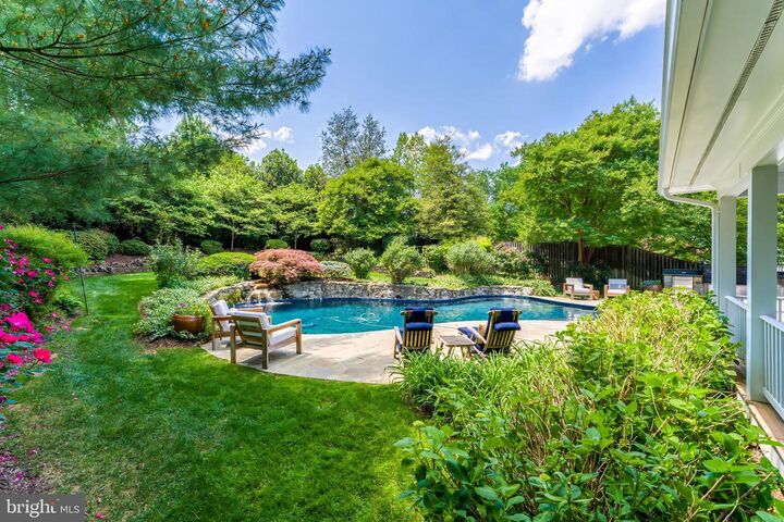 Property Photo:  3612 N Potomac Street  VA 22213 