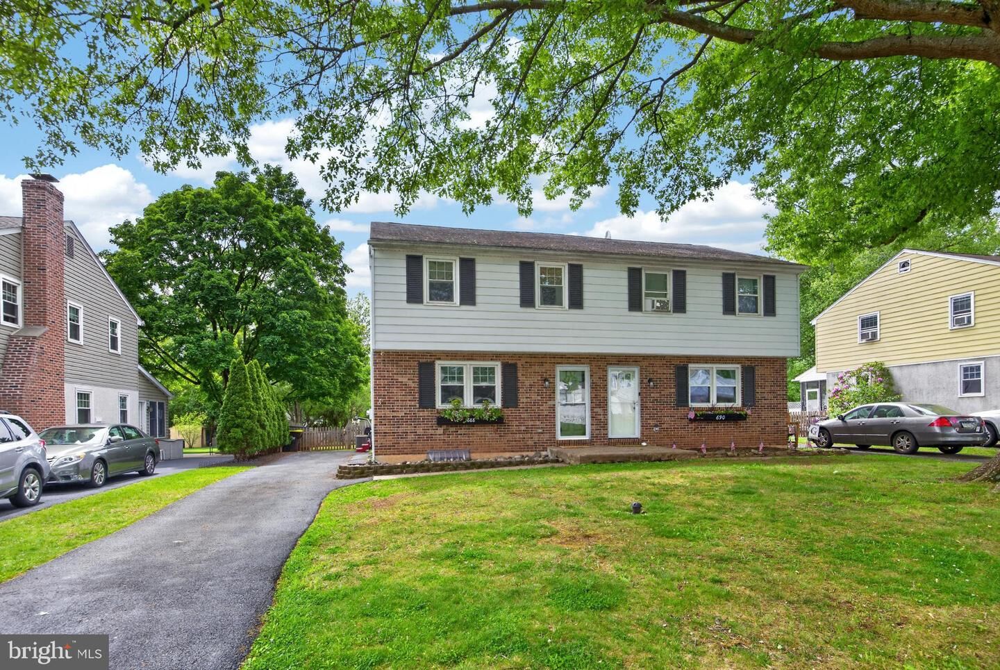 Property Photo: 688 S 6th Avenue PA 19468