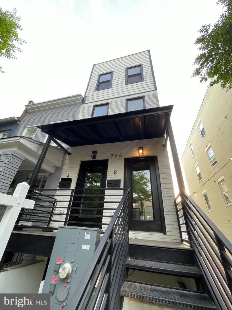 Property Photo: 726 11th Street NE DC 20002