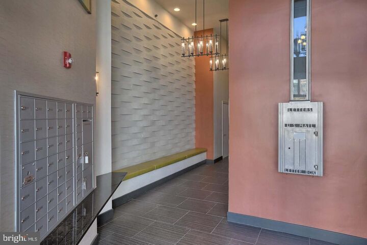 Property Photo: 231 State Street 204 PA 17101