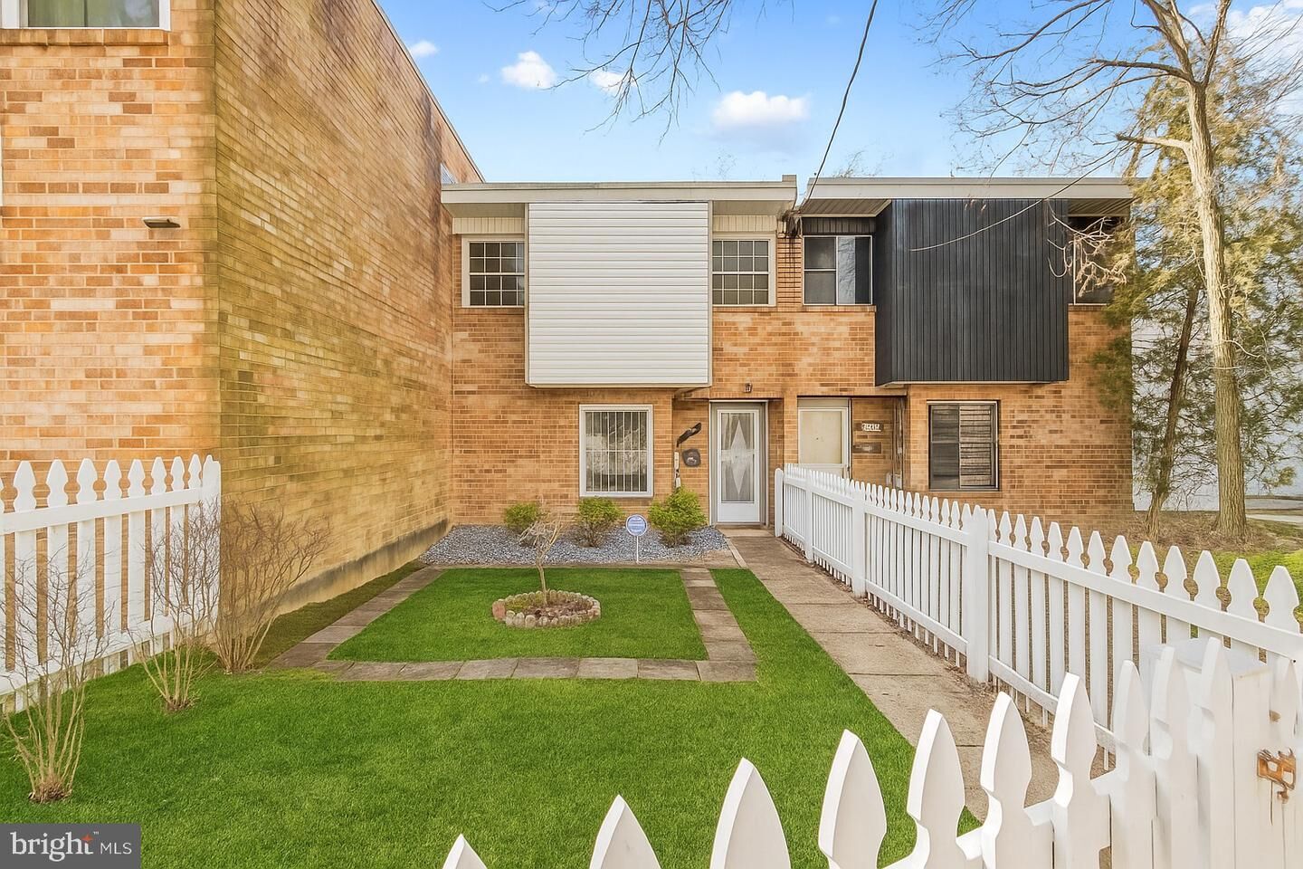Property Photo:  2505 Naylor Road SE  DC 20020 