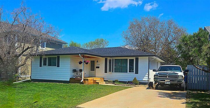 Property Photo:  259 Cathcart Street  MB R3R 0S1 