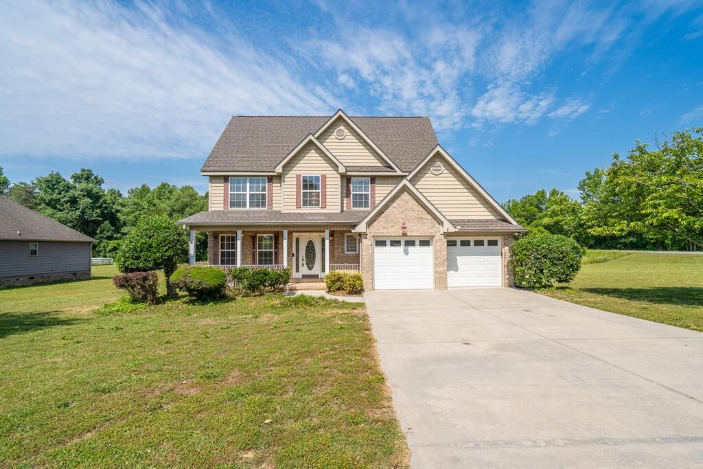 Property Photo: 28 Chandler Ridge Drive GA 30705