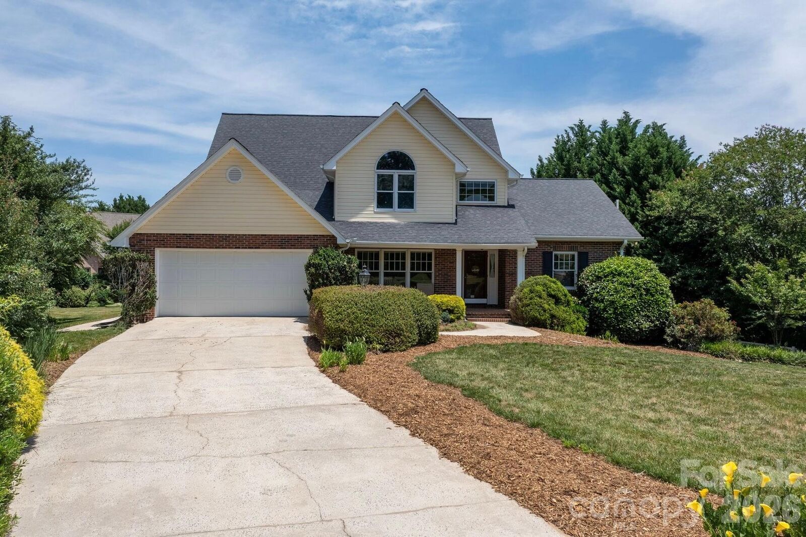 Property Photo:  610 40th Avenue Lane NW  NC 28601 