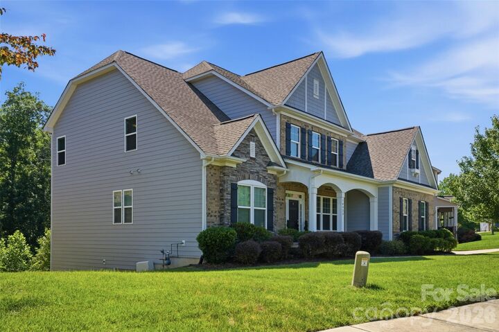 Property Photo: 14022 Salem Ridge Road NC 28078