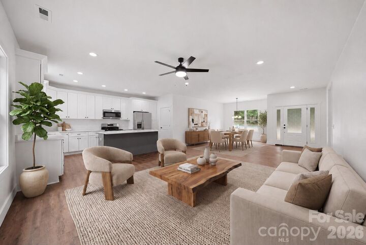 Property Photo: 414 Scarlett Oak Court NE NC 28645