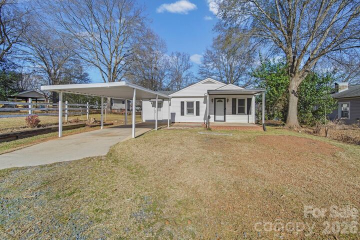 Property Photo:  211 9th Street  NC 28012 