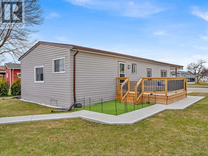 Property Photo:  25 Parkside  ON N0R 1J0 