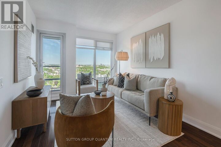 Property Photo:  2191 Yonge Street 3006  ON M4S 3H8 