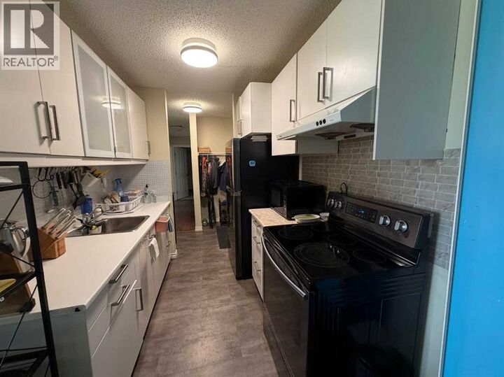 Property Photo:  111 Charles Avenue  AB T9H 1R3 