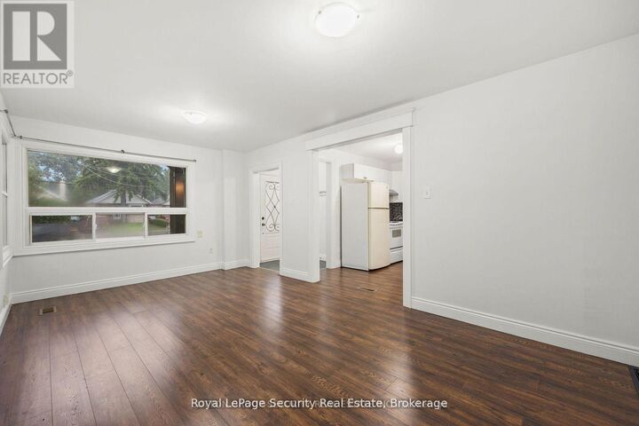 Property Photo:  177 Clonmore Drive  ON M1N 1Y2 