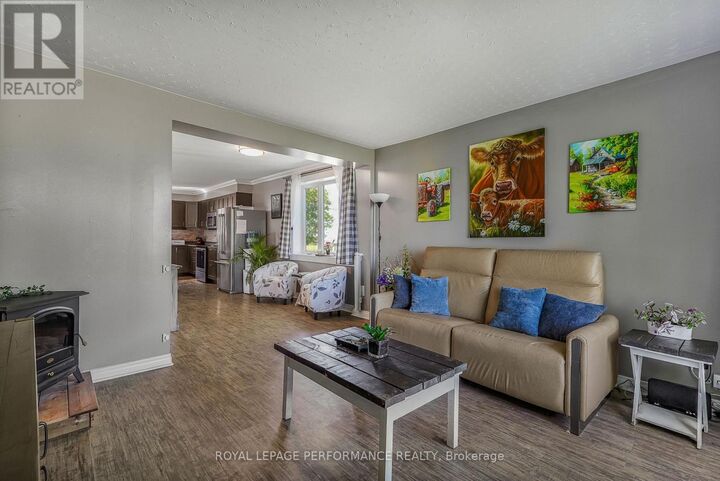 Property Photo:  1183 900 Route East  ON K0A 3C0 