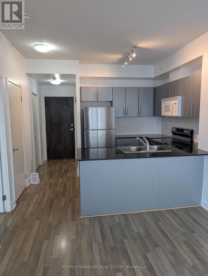 Property Photo:  12 Yonge Street 2403  ON M5E 1Z9 